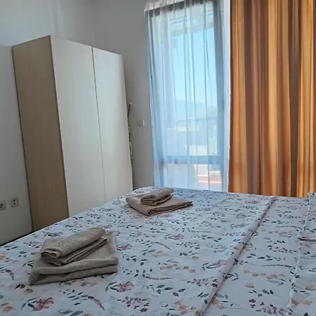 плаж червенка *