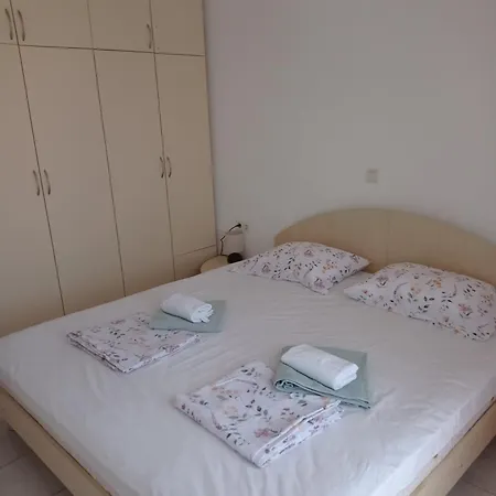 Apartman плаж червенка Csernomorec
